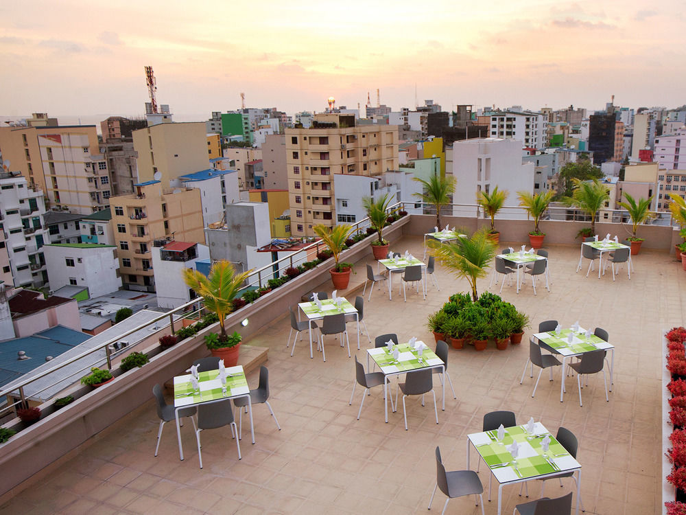 Champa Central Hotel Malé Exterior foto
